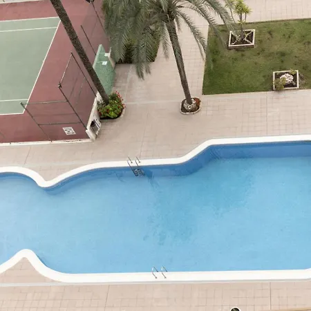 Lider, 4-d アパート *